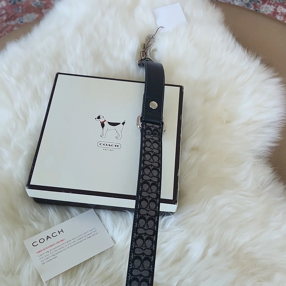 NWT IOB Coach Black Mini Signature Jaquard Leather Large Dog Leash 🖤🐾🐕♥️🎁